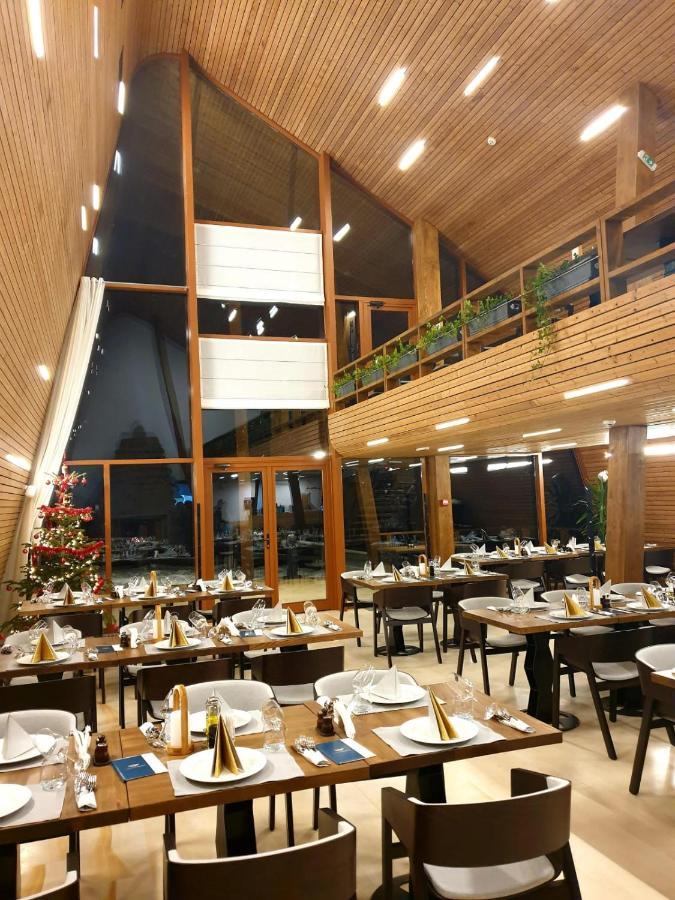 Cuibul De Lemn Hotel ริชนอฟ ภายนอก รูปภาพ